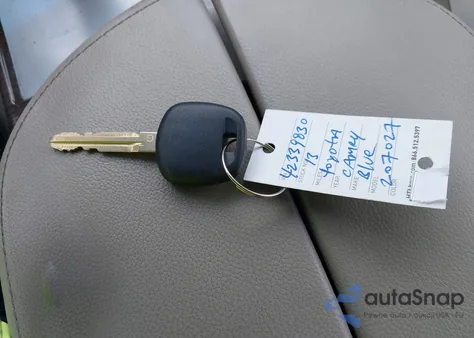 2013 Toyota Camry Le from USA, damaged, VIN 4T1BF1FK1DU207027